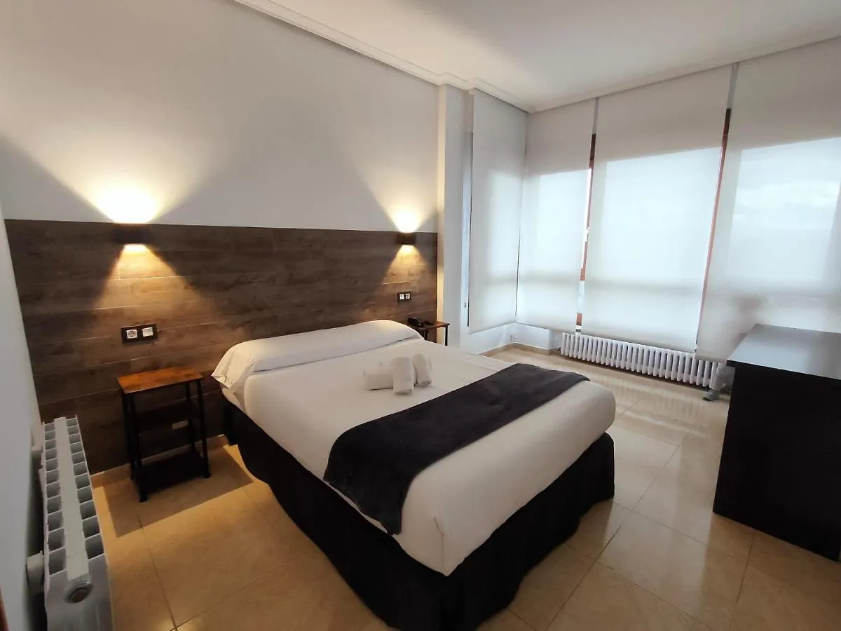 Hotel Artxanda Bilbao, Parking Gratuito En El Exterior Junto Al Hotel (Adults Only)